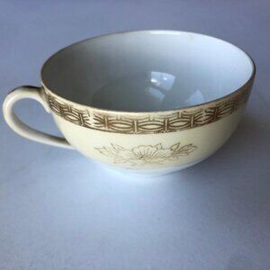 Vintage Noritake Hand Painted Japanese Tea Cup - Floral Drinkware from the 1960s